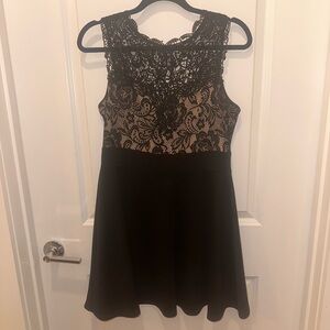 Black Lace Sleeveless Dress